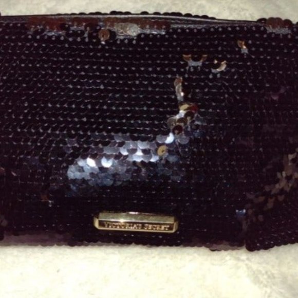 Victoria's Secret Beautiful Black & Silver sequined clutch bag LOWERED PRICE - Picture 11 of 11